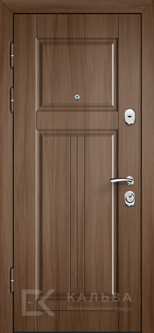 Фото №2 «Металлическая дверь дуб с овальным медальоном снаружи филёнки внутри №215»